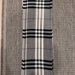 Burberry Gray and Black Checkered Scarf 51%Virgin Wool 49% Silk
